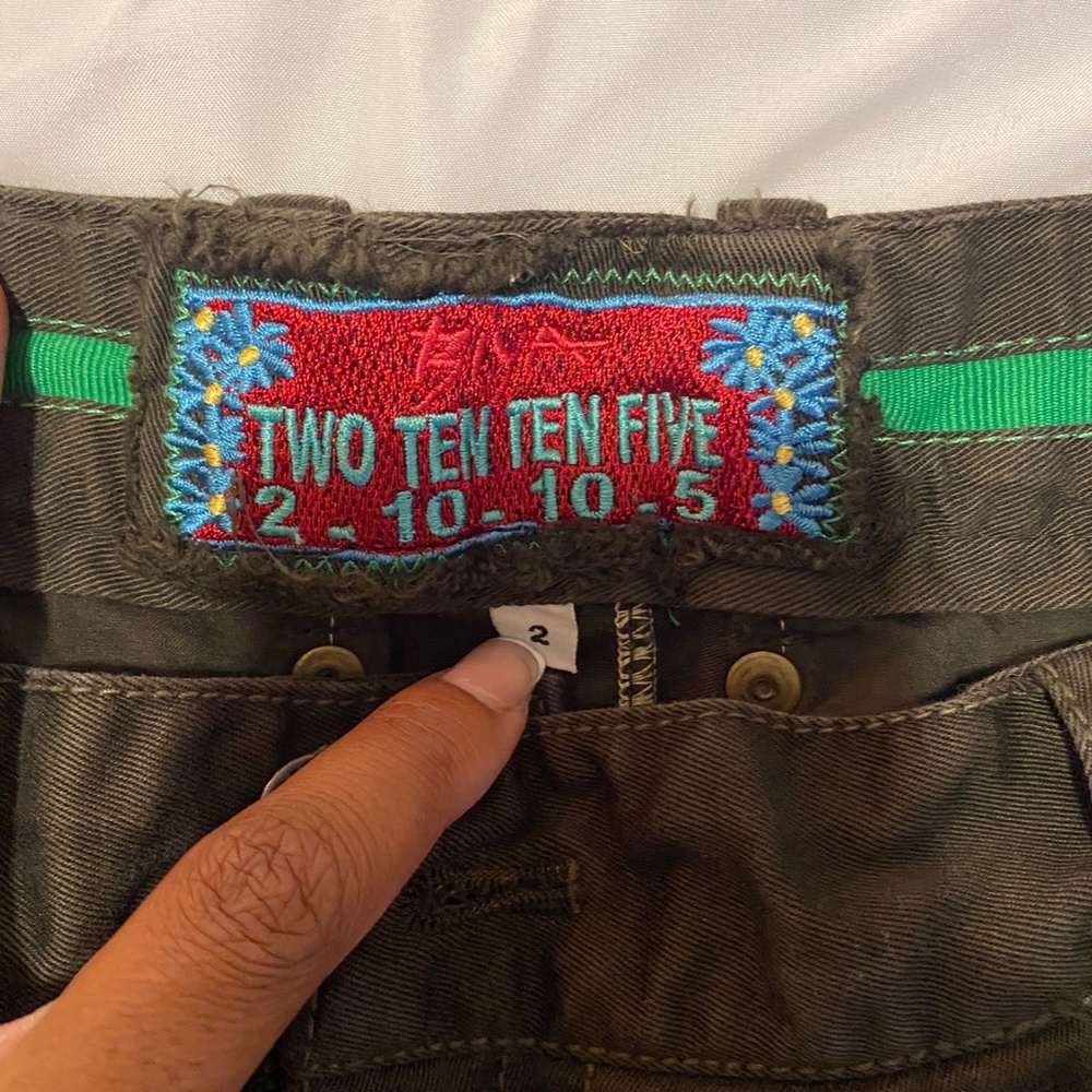 Design printed pants - Picture 3 of 4